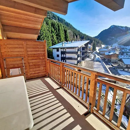 Cremaillere Cl402 Modern & Center 6 Pers * Châtel